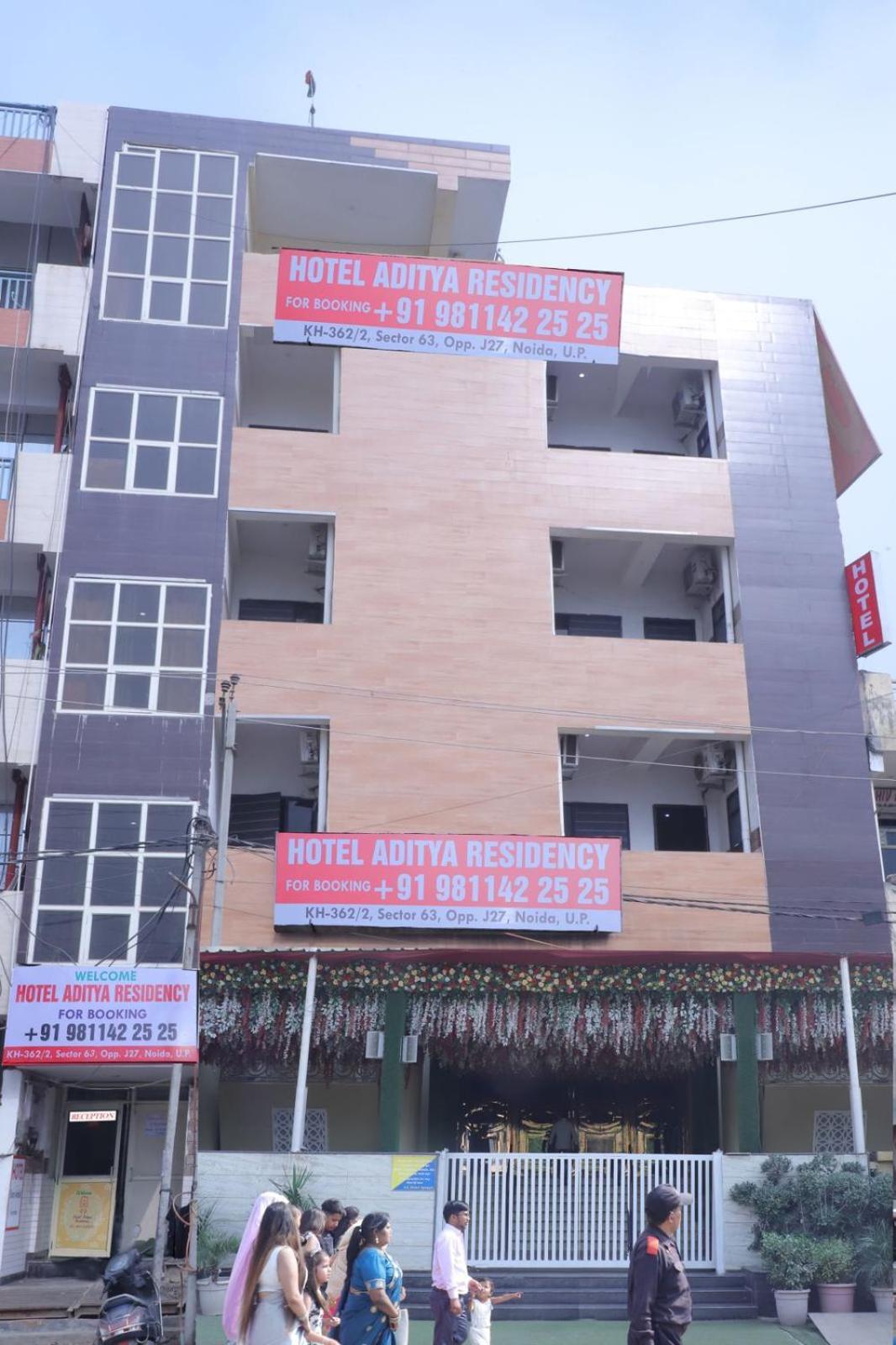 נוידה Hotel Aditya Residency Near Sector 63 Metro Station מראה חיצוני תמונה